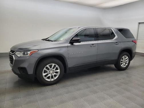 Gray 2018 Chevrolet Traverse LS