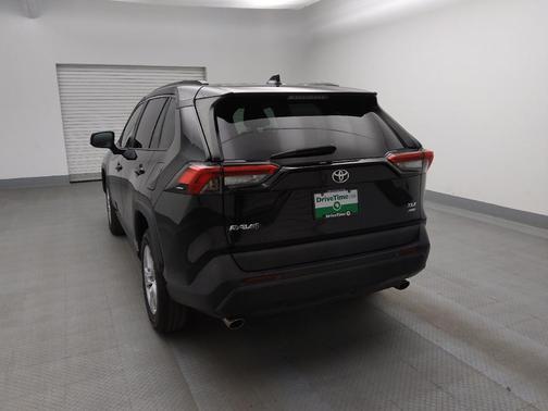 Midnight Black Metallic 2020 Toyota RAV4 XLE