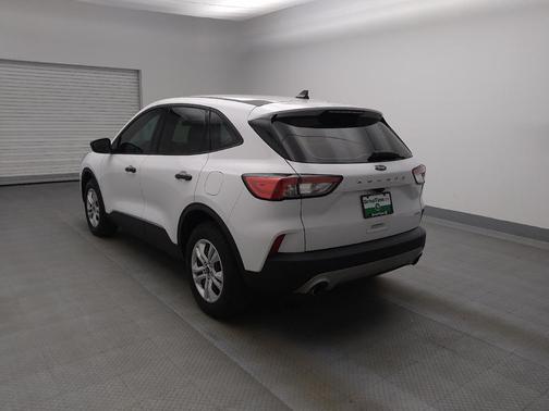 Oxford White 2020 Ford Escape S