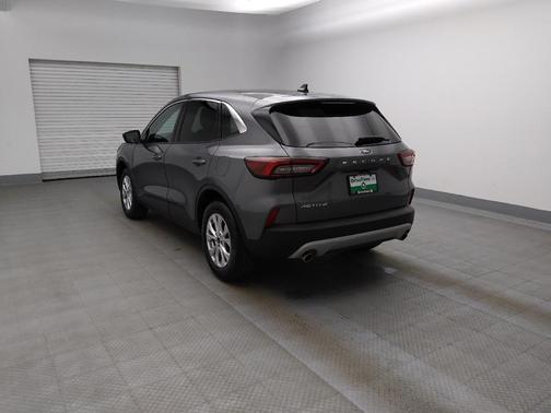 Carbonized Gray Metallic 2024 Ford Escape Active