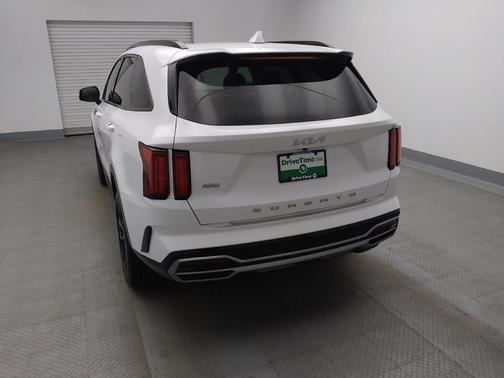 Glacial White Pearl 2022 Kia Sorento SX
