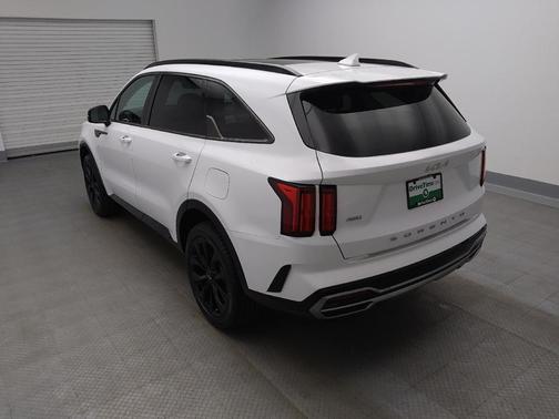 Glacial White Pearl 2022 Kia Sorento SX