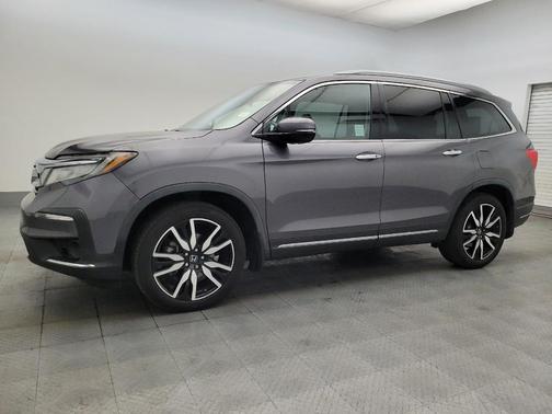 2019 Honda Pilot Touring 8-Passenger
