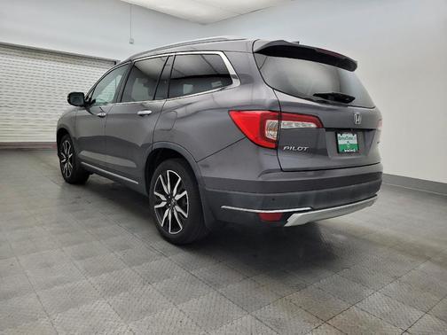 2019 Honda Pilot Touring 8-Passenger