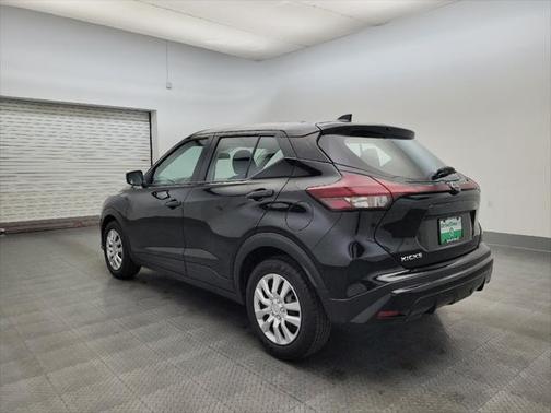2022 Nissan Kicks S