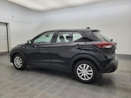2022 Nissan Kicks S
