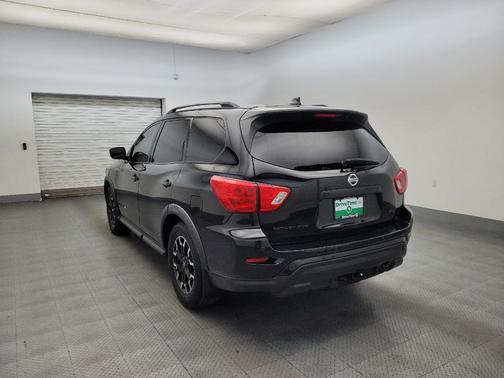 Magnetic Black Pearl 2019 Nissan Pathfinder SV