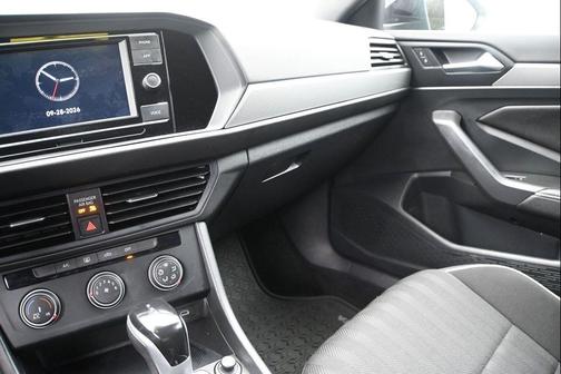 Pure White 2023 Volkswagen Jetta 1.5T Sport