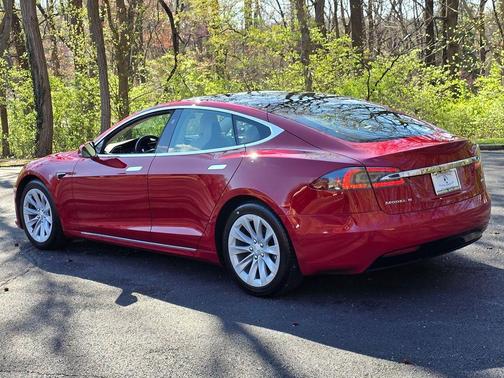 Red Multi-Coat 2018 Tesla Model S 100D