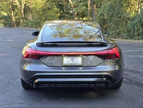 2022 Audi e-tron GT Prestige