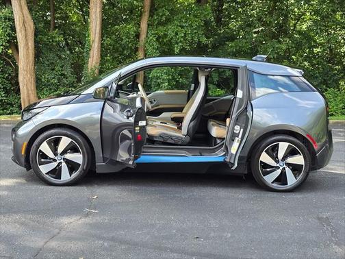 2017 BMW i3 94 Ah w/Range Extender