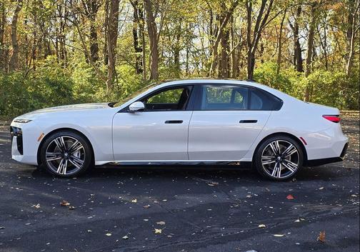 2023 BMW i7 xDrive60