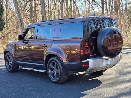 2023 Land Rover Defender 130 S
