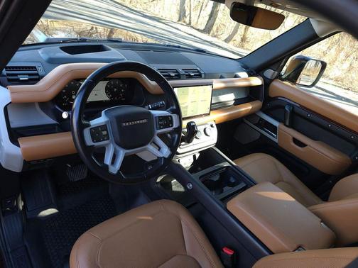 2023 Land Rover Defender 130 S