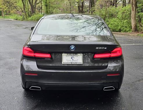 2022 BMW 530e Base