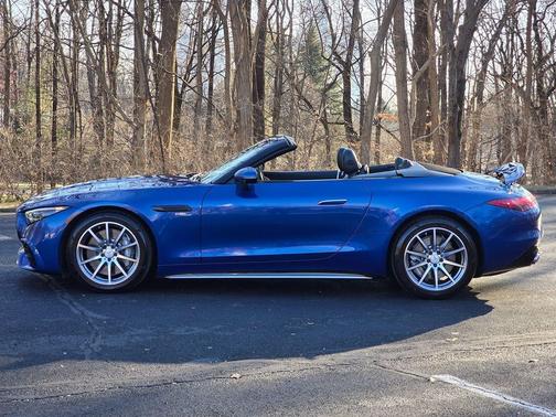 2024 Mercedes-Benz AMG SL 43 Base