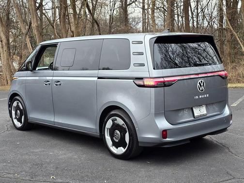 2025 Volkswagen ID. Buzz Pro S