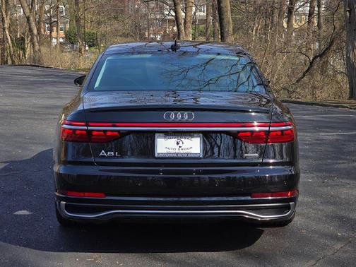 2023 Audi A8 L 55 TFSI quattro Tiptronic