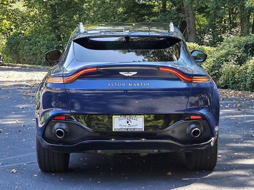 2021 Aston Martin DBX 