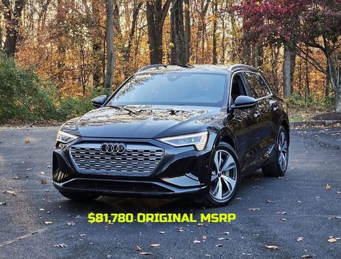 2024 Audi Q8 e-tron Premium Plus