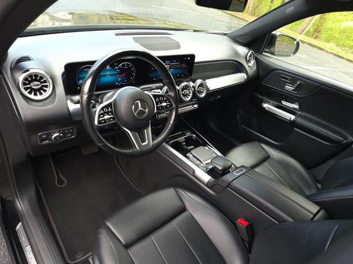 2023 Mercedes-Benz GLB 250 4MATIC