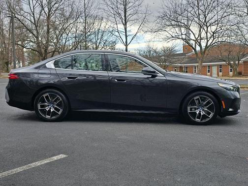 2024 BMW i5 eDrive40