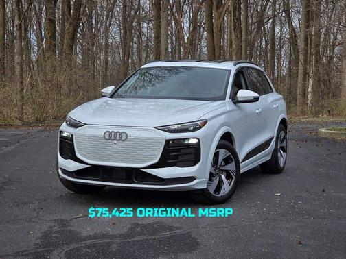 Glacier White Metallic 2025 Audi Q6 e-tron Premium Plus quattro