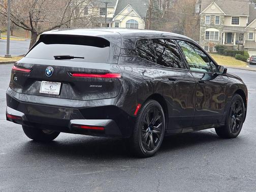 2024 BMW iX xDrive50