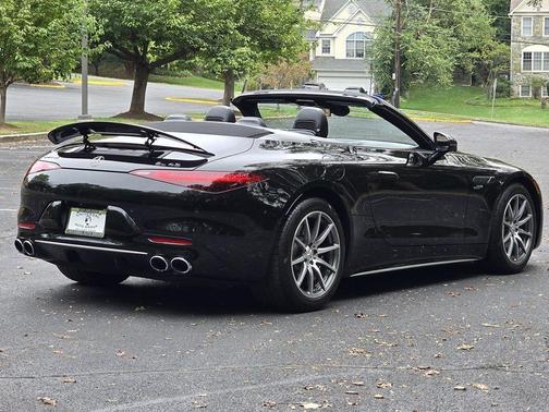 2023 Mercedes-Benz AMG SL 43 Base