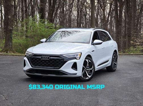 2024 Audi Q8 e-tron Premium Plus