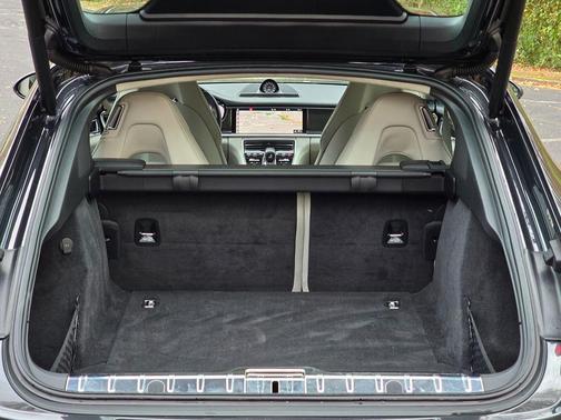 2018 Porsche Panamera Turbo