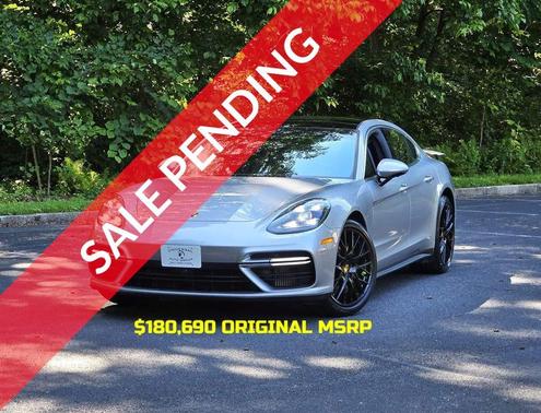 GT Silver Metallic 2018 Porsche Panamera Turbo