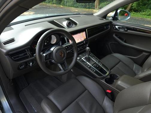 2019 Porsche Macan Base