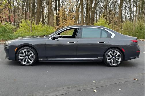 2024 BMW i7 xDrive60