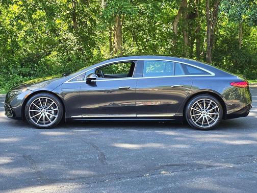 Graphite Grey Metallic 2022 Mercedes-Benz EQS 450+ 4MATIC