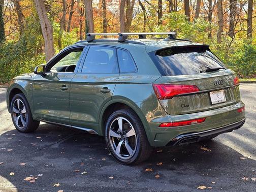 2023 Audi Q5 45 S line Premium Plus