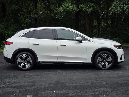 Polar White 2023 Mercedes-Benz EQE 350 4MATIC