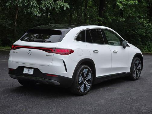 Polar White 2023 Mercedes-Benz EQE 350 4MATIC