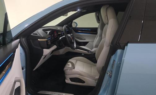 2024 Porsche Macan 4