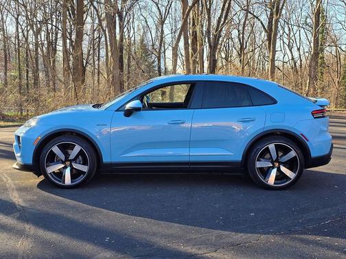 2024 Porsche Macan 4