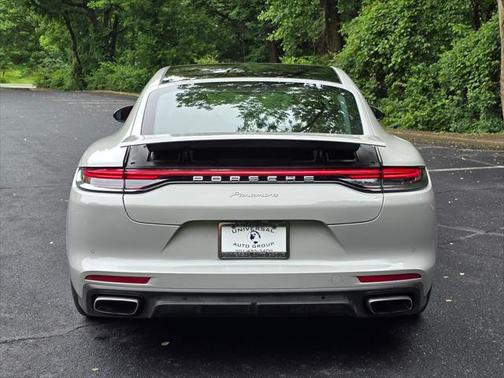 2021 Porsche Panamera 4