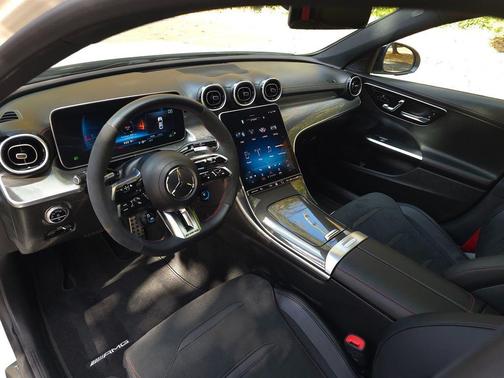 2023 Mercedes-Benz AMG C 43 4MATIC