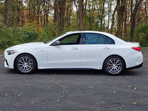 2023 Mercedes-Benz AMG C 43 4MATIC