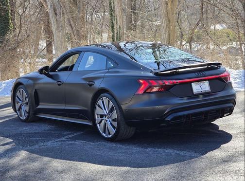 2022 Audi e-tron GT Prestige