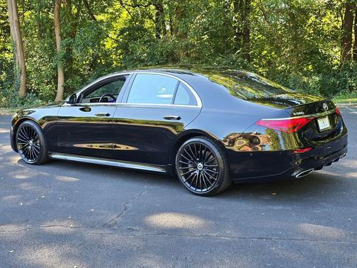 Black 2021 Mercedes-Benz S-Class 4MATIC