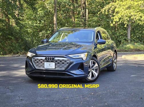 2024 Audi Q8 e-tron Premium Plus