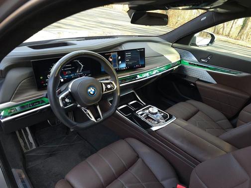 2024 BMW i7 xDrive60