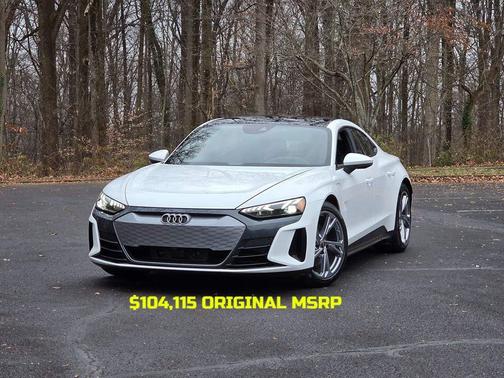 2022 Audi e-tron GT Premium Plus