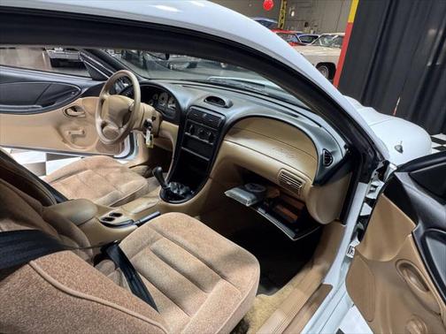 1995 Ford Mustang Base