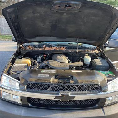 2005 Chevrolet Avalanche 1500 LS